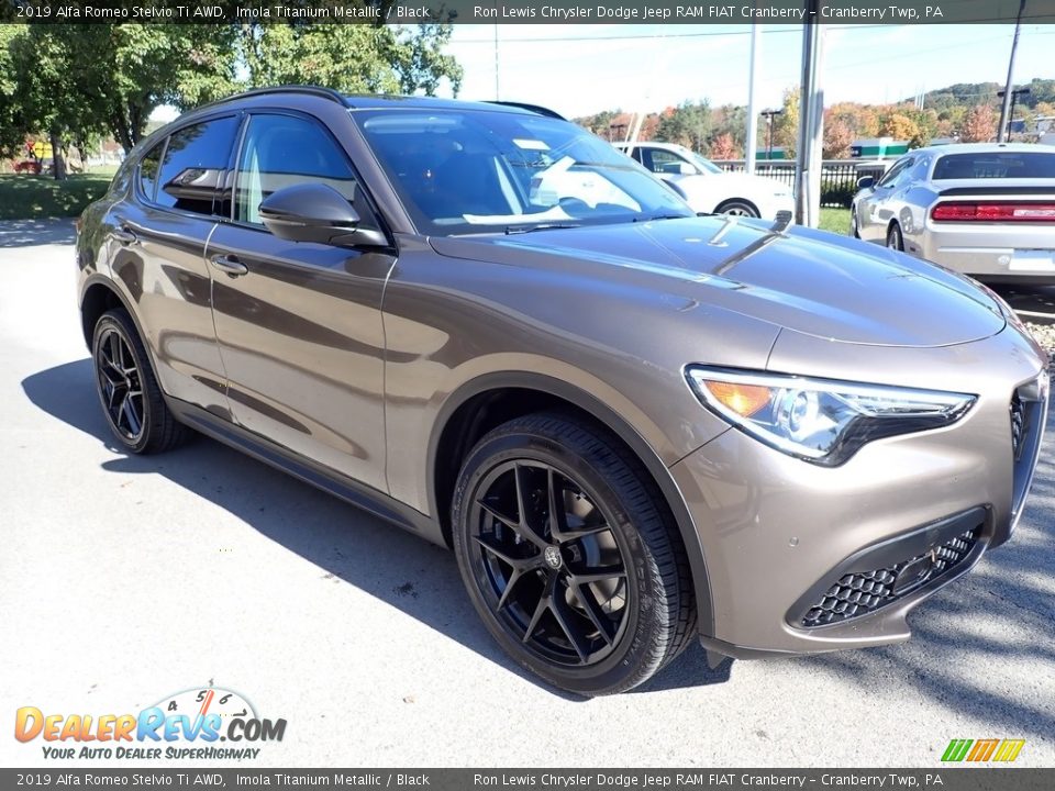 2019 Alfa Romeo Stelvio Ti AWD Imola Titanium Metallic / Black Photo #13