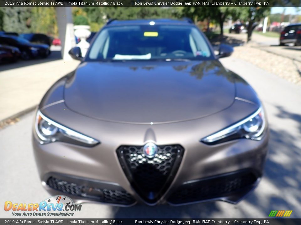 2019 Alfa Romeo Stelvio Ti AWD Imola Titanium Metallic / Black Photo #14