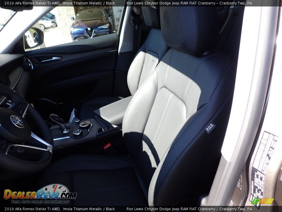 2019 Alfa Romeo Stelvio Ti AWD Imola Titanium Metallic / Black Photo #19