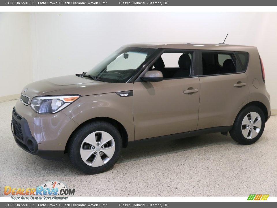 2014 Kia Soul 1.6 Latte Brown / Black Diamond Woven Cloth Photo #3