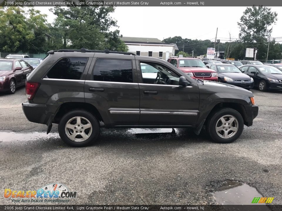 2006 Jeep Grand Cherokee Limited 4x4 Light Graystone Pearl / Medium Slate Gray Photo #8