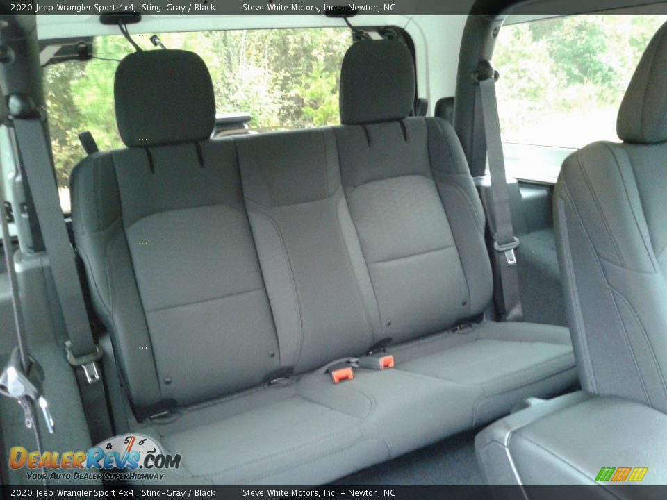 2020 Jeep Wrangler Sport 4x4 Sting-Gray / Black Photo #13