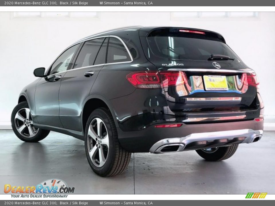 2020 Mercedes-Benz GLC 300 Black / Silk Beige Photo #2