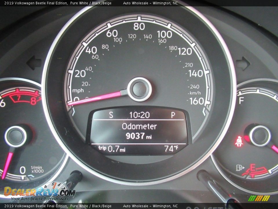 2019 Volkswagen Beetle Final Edition Gauges Photo #15