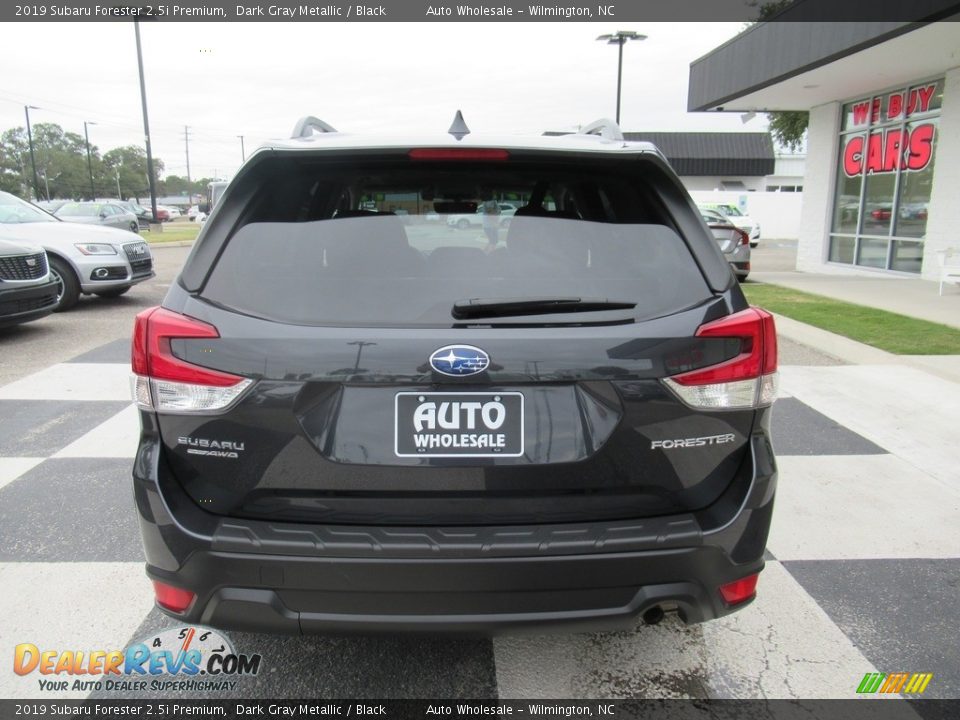 2019 Subaru Forester 2.5i Premium Dark Gray Metallic / Black Photo #4