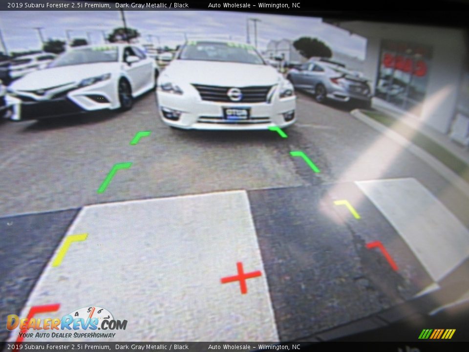 2019 Subaru Forester 2.5i Premium Dark Gray Metallic / Black Photo #17