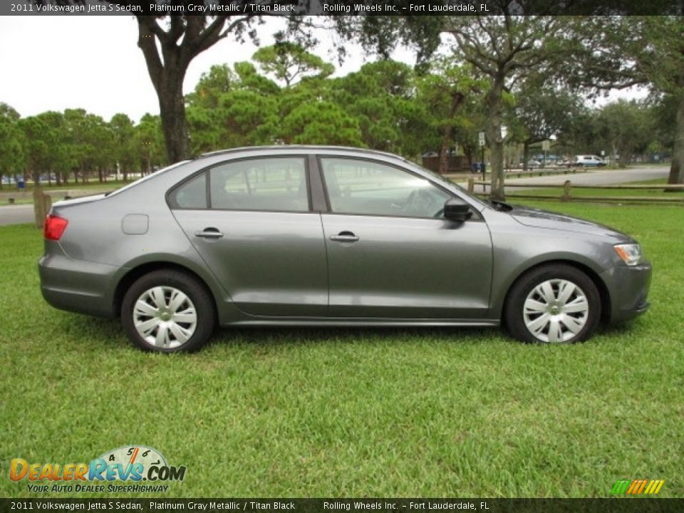 2011 Volkswagen Jetta S Sedan Platinum Gray Metallic / Titan Black Photo #11