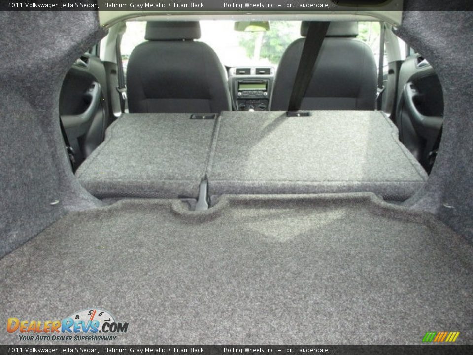 2011 Volkswagen Jetta S Sedan Platinum Gray Metallic / Titan Black Photo #14