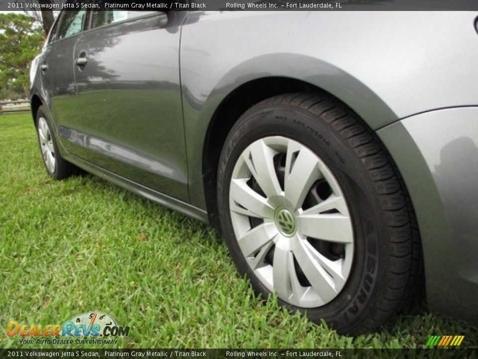 2011 Volkswagen Jetta S Sedan Platinum Gray Metallic / Titan Black Photo #22
