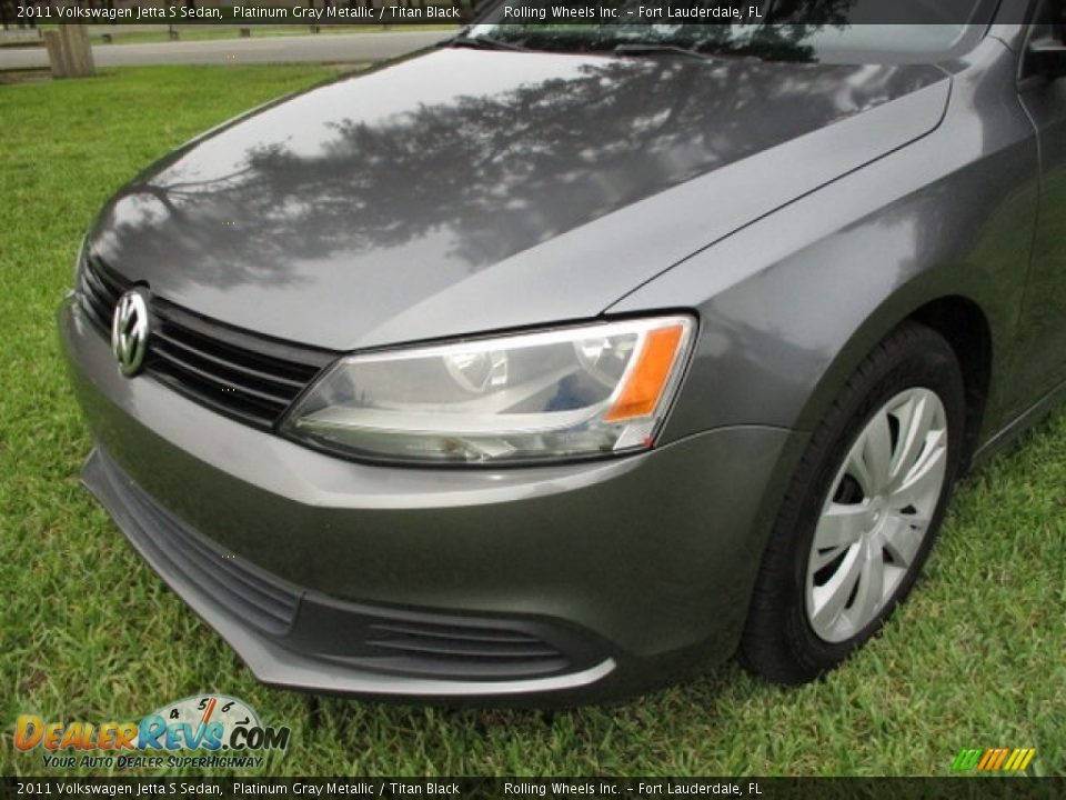 2011 Volkswagen Jetta S Sedan Platinum Gray Metallic / Titan Black Photo #28