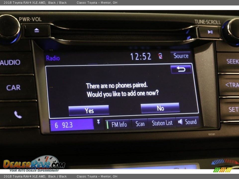 2018 Toyota RAV4 XLE AWD Black / Black Photo #11