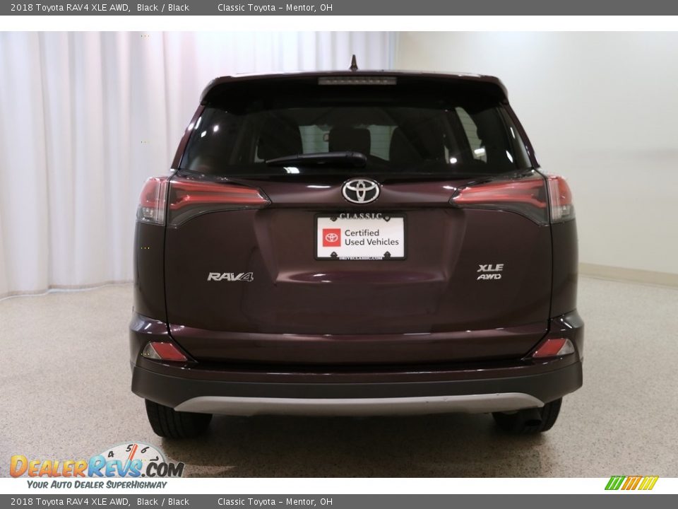 2018 Toyota RAV4 XLE AWD Black / Black Photo #17