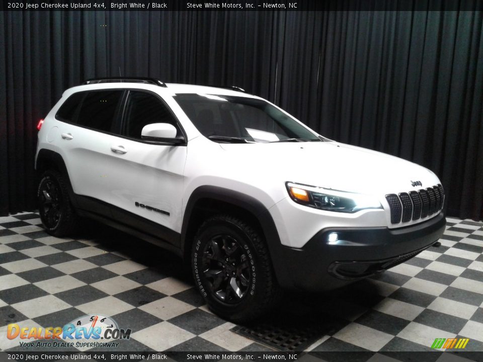 2020 Jeep Cherokee Upland 4x4 Bright White / Black Photo #4