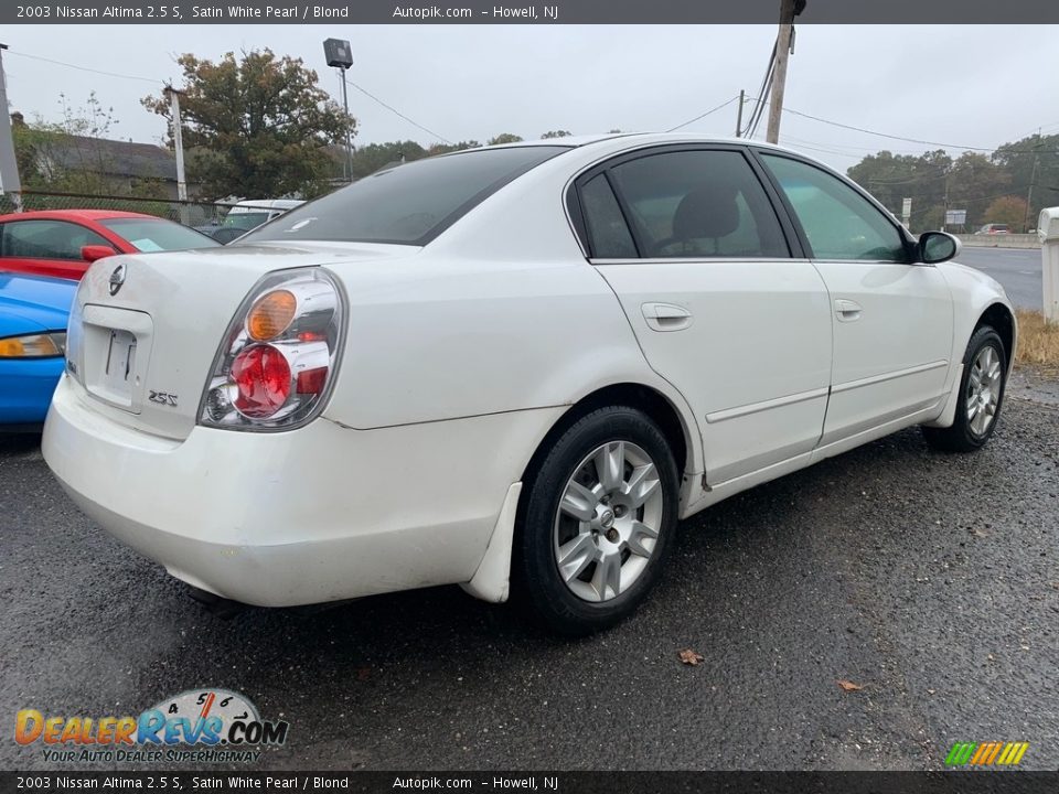 2003 Nissan Altima 2.5 S Satin White Pearl / Blond Photo #2