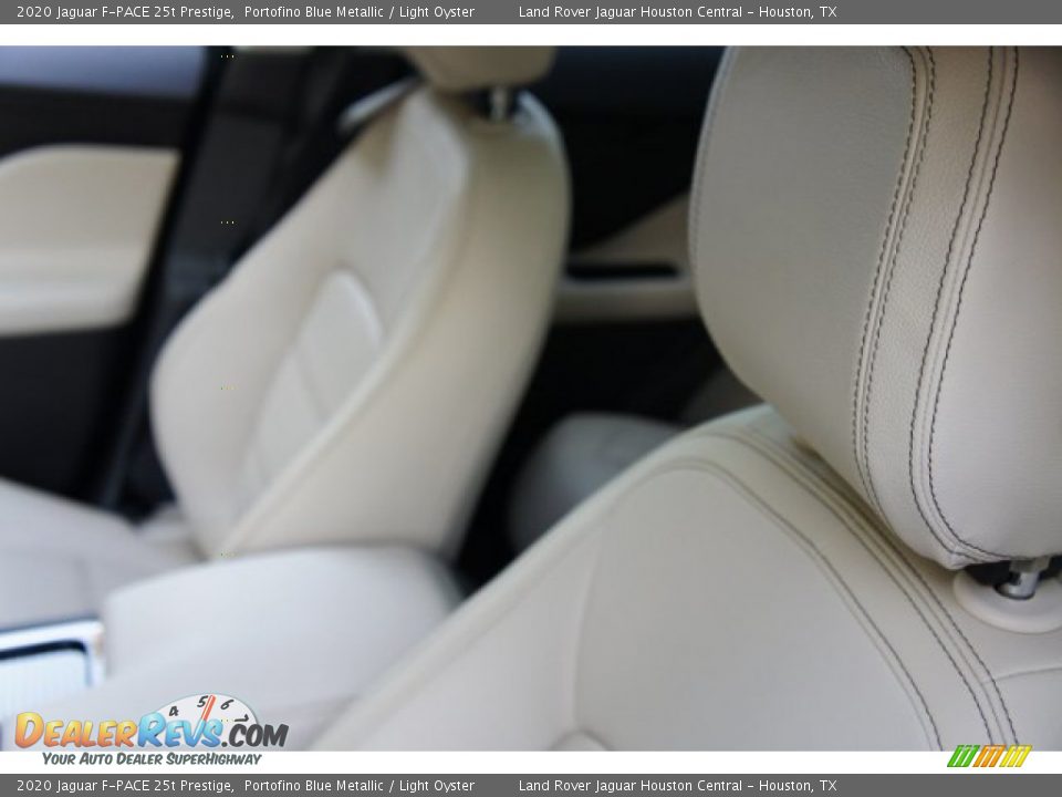 2020 Jaguar F-PACE 25t Prestige Portofino Blue Metallic / Light Oyster Photo #12