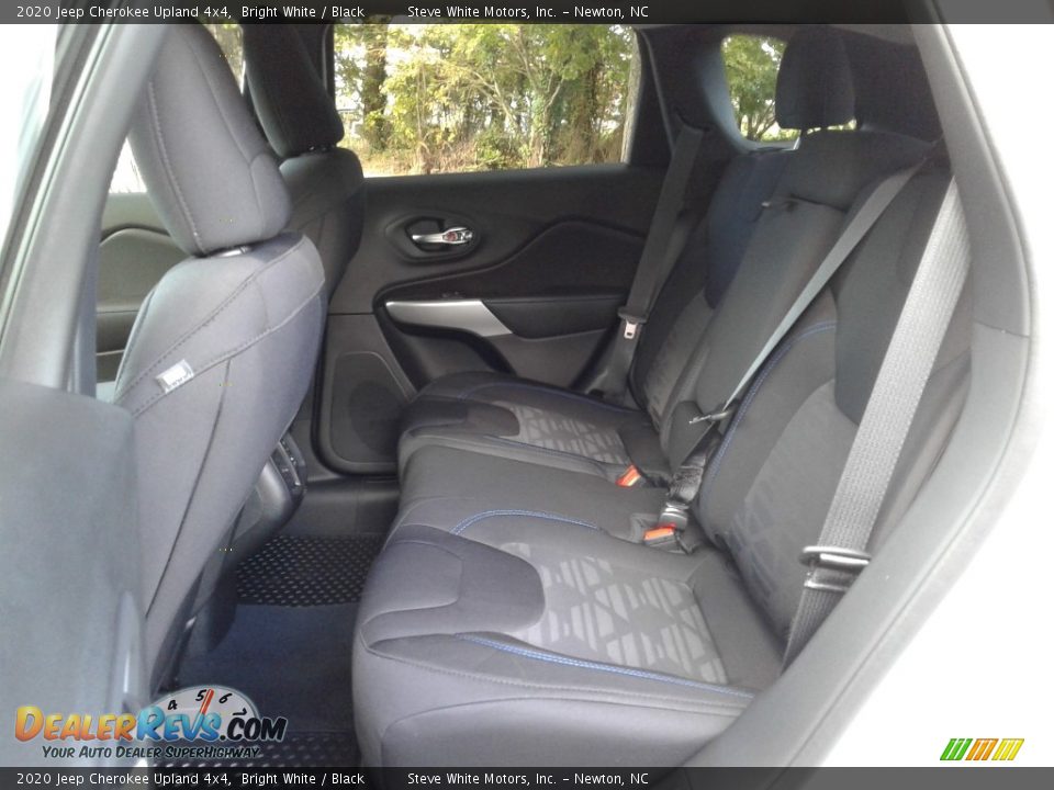 2020 Jeep Cherokee Upland 4x4 Bright White / Black Photo #11