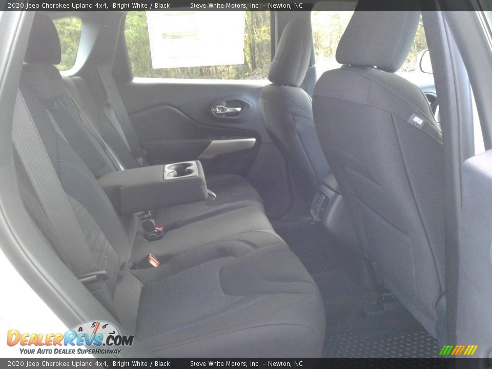2020 Jeep Cherokee Upland 4x4 Bright White / Black Photo #13