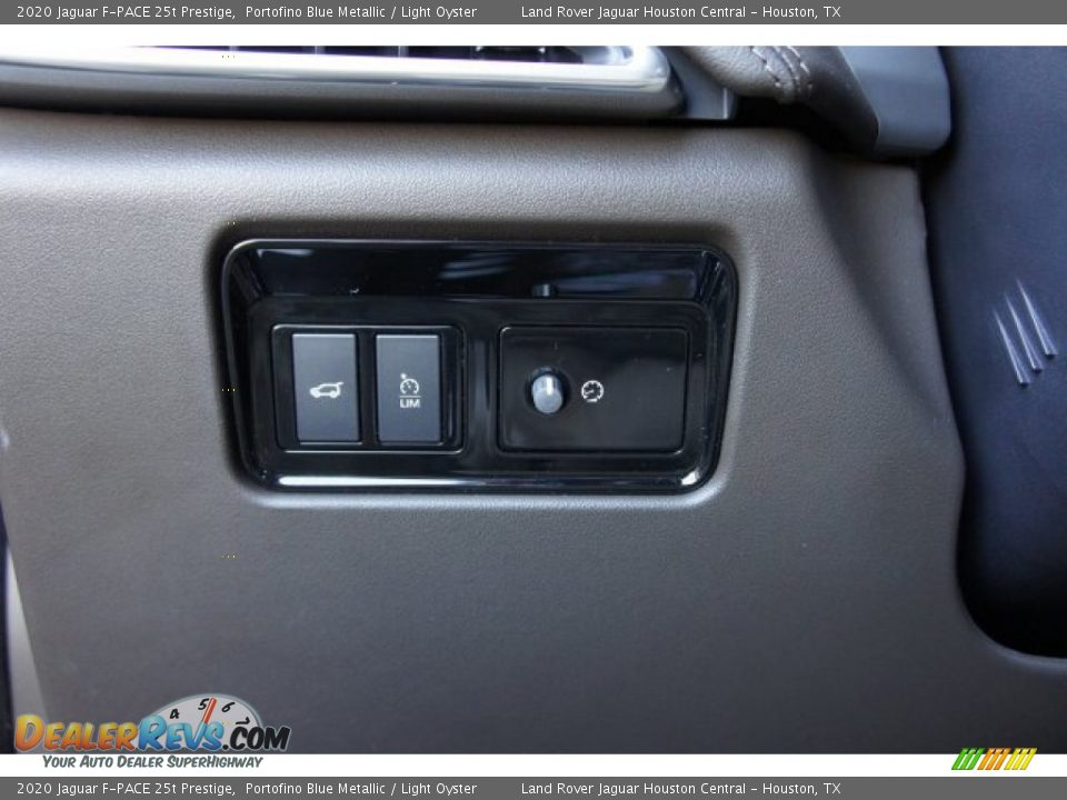 2020 Jaguar F-PACE 25t Prestige Portofino Blue Metallic / Light Oyster Photo #21