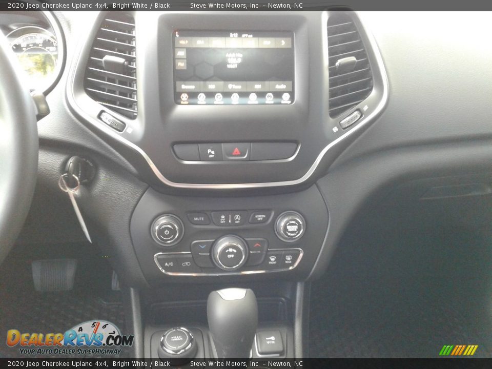 2020 Jeep Cherokee Upland 4x4 Bright White / Black Photo #19