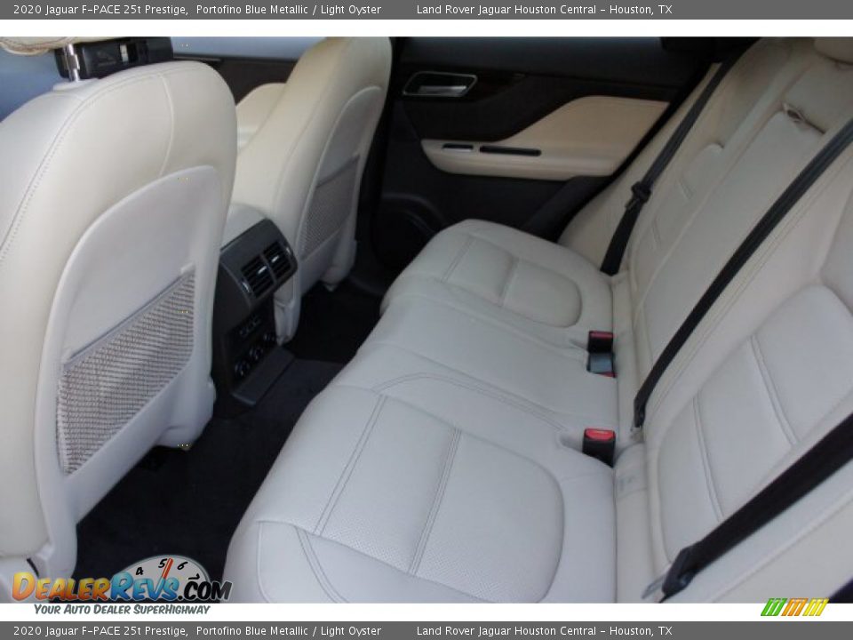 2020 Jaguar F-PACE 25t Prestige Portofino Blue Metallic / Light Oyster Photo #30