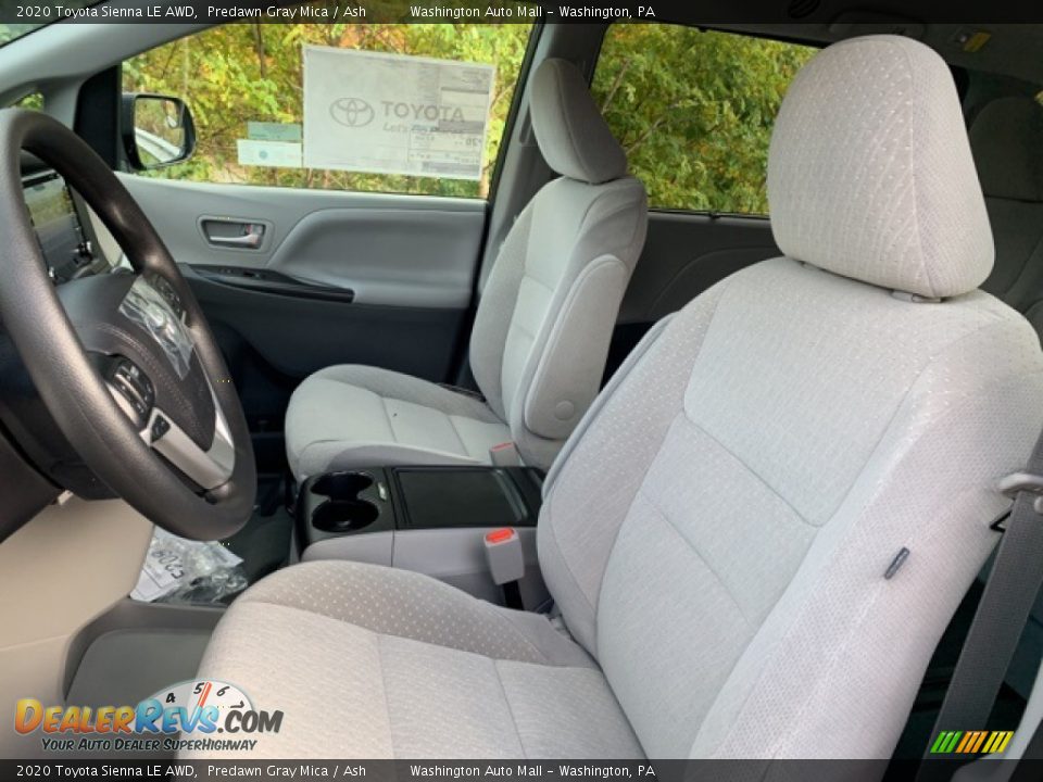 Front Seat of 2020 Toyota Sienna LE AWD Photo #5