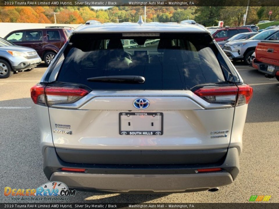 2019 Toyota RAV4 Limited AWD Hybrid Silver Sky Metallic / Black Photo #8