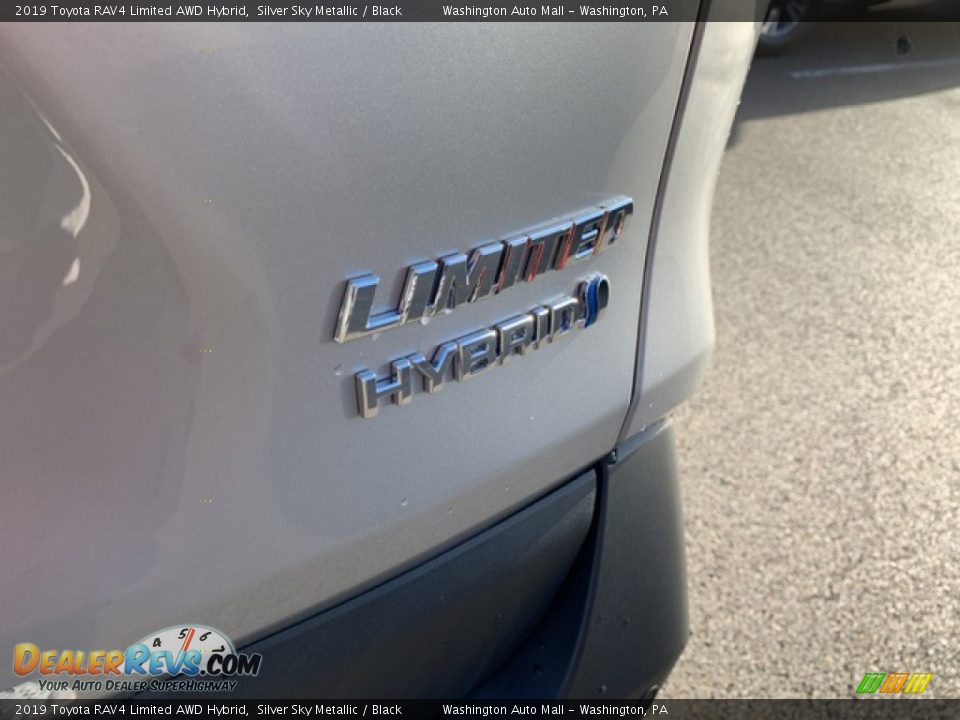 2019 Toyota RAV4 Limited AWD Hybrid Silver Sky Metallic / Black Photo #9