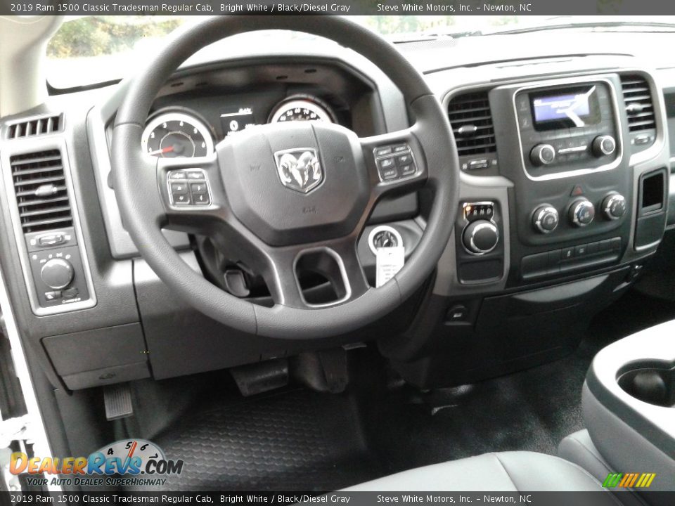 2019 Ram 1500 Classic Tradesman Regular Cab Bright White / Black/Diesel Gray Photo #24