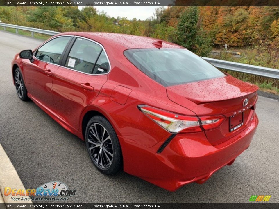 2020 Toyota Camry SE Supersonic Red / Ash Photo #2