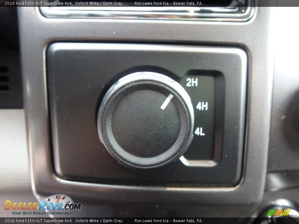 2019 Ford F150 XLT SuperCrew 4x4 Oxford White / Earth Gray Photo #16