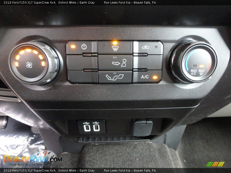 2019 Ford F150 XLT SuperCrew 4x4 Oxford White / Earth Gray Photo #19