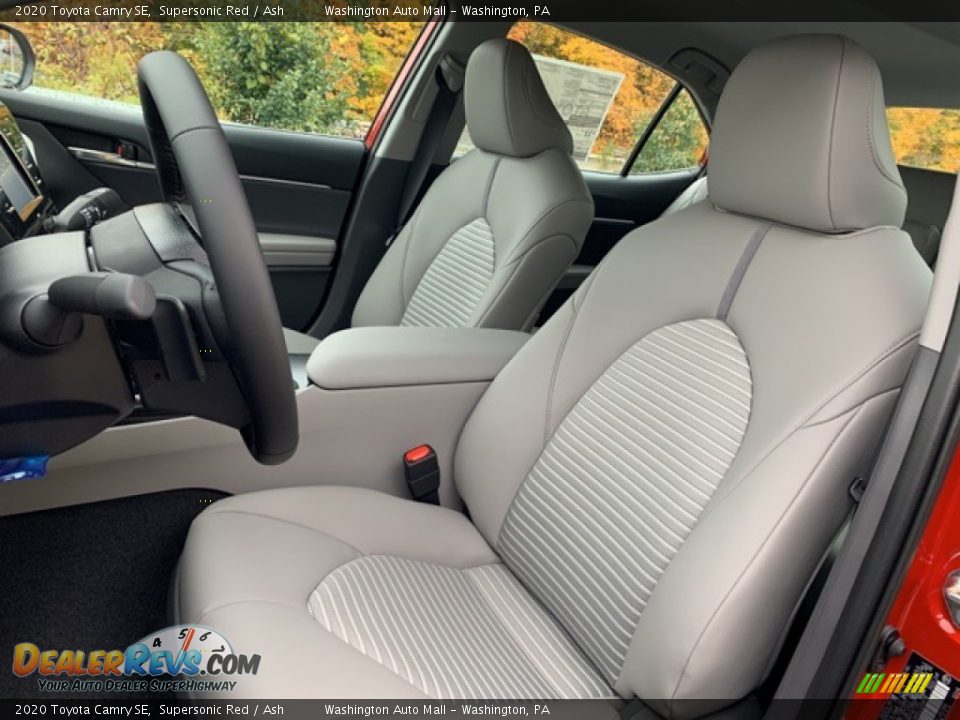 Front Seat of 2020 Toyota Camry SE Photo #11