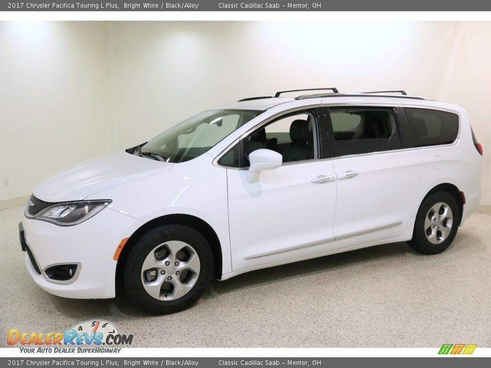 2017 Chrysler Pacifica Touring L Plus Bright White / Black/Alloy Photo #3