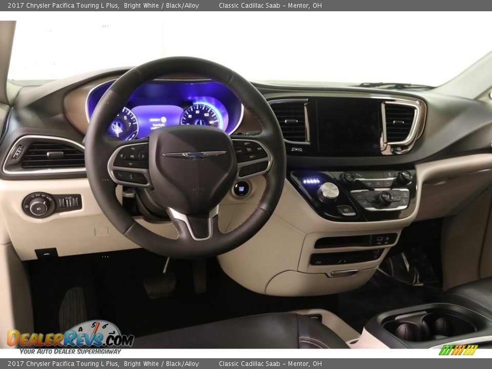 2017 Chrysler Pacifica Touring L Plus Bright White / Black/Alloy Photo #6