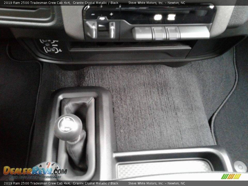 2019 Ram 2500 Tradesman Crew Cab 4x4 Granite Crystal Metallic / Black Photo #22
