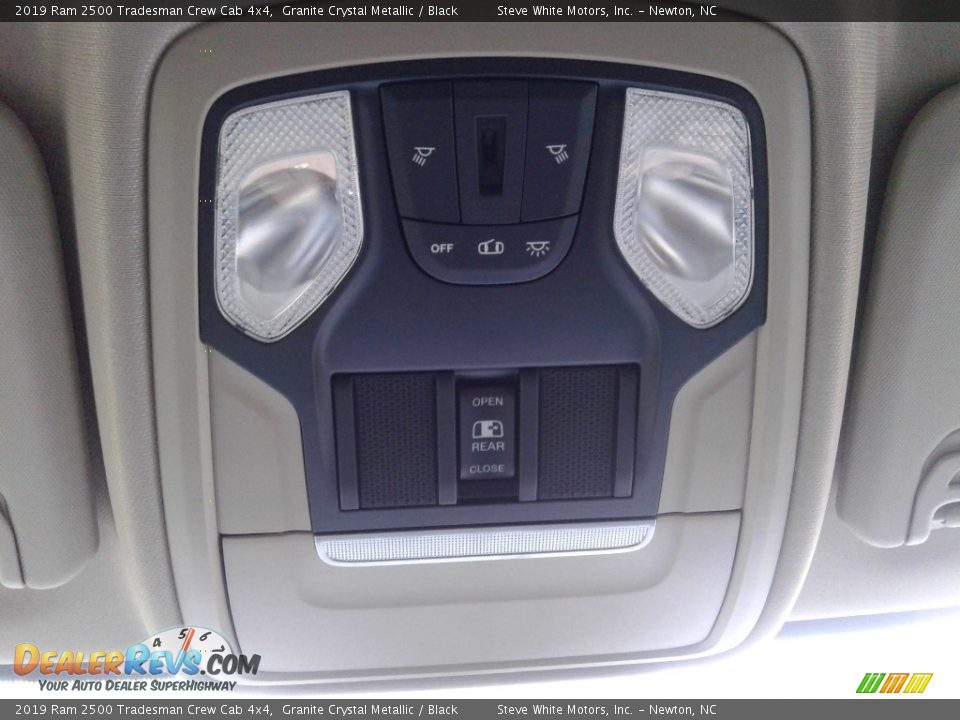 2019 Ram 2500 Tradesman Crew Cab 4x4 Granite Crystal Metallic / Black Photo #23