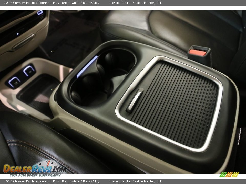 2017 Chrysler Pacifica Touring L Plus Bright White / Black/Alloy Photo #20
