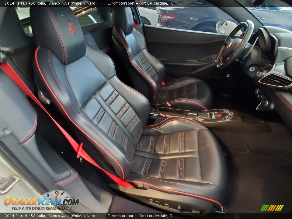 Front Seat of 2014 Ferrari 458 Italia Photo #24