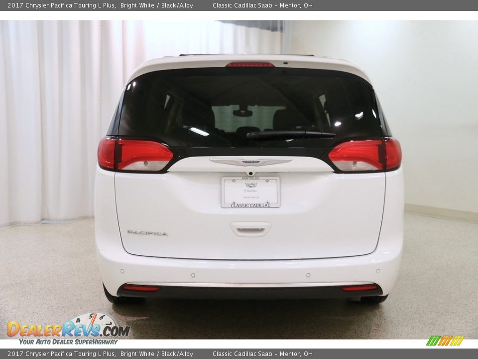 2017 Chrysler Pacifica Touring L Plus Bright White / Black/Alloy Photo #27