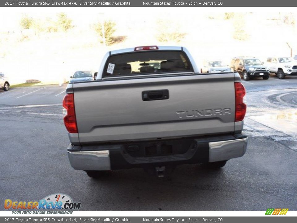 2017 Toyota Tundra SR5 CrewMax 4x4 Silver Sky Metallic / Graphite Photo #5