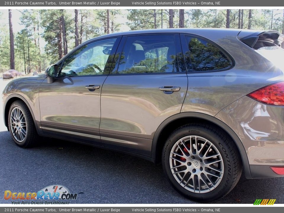 2011 Porsche Cayenne Turbo Umber Brown Metallic / Luxor Beige Photo #5