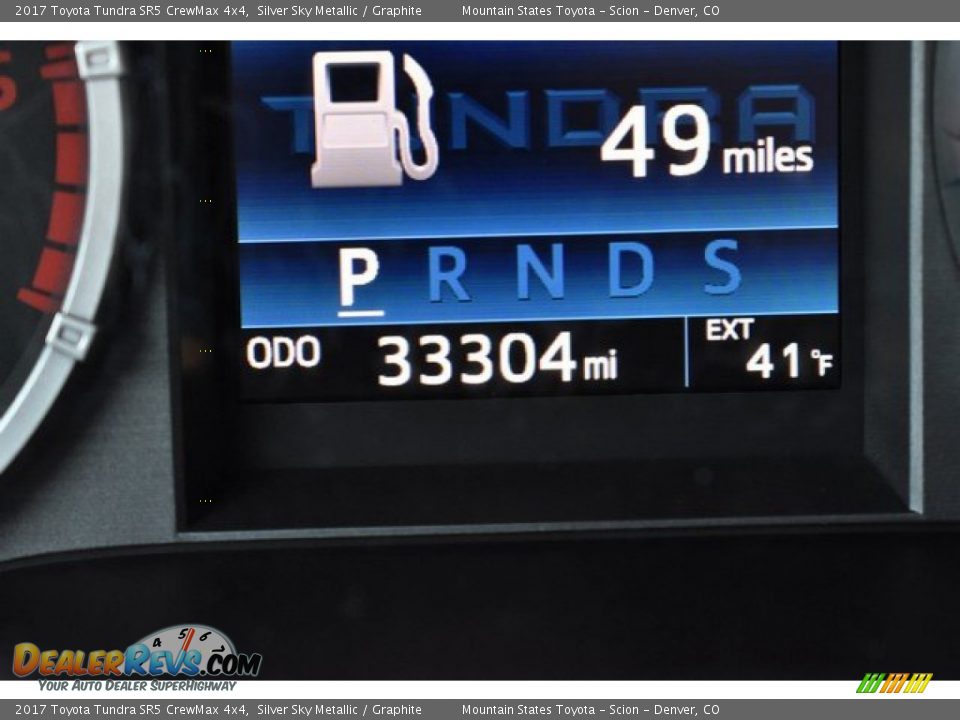 2017 Toyota Tundra SR5 CrewMax 4x4 Silver Sky Metallic / Graphite Photo #12