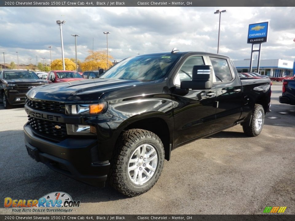 2020 Chevrolet Silverado 1500 LT Crew Cab 4x4 Black / Jet Black Photo #1