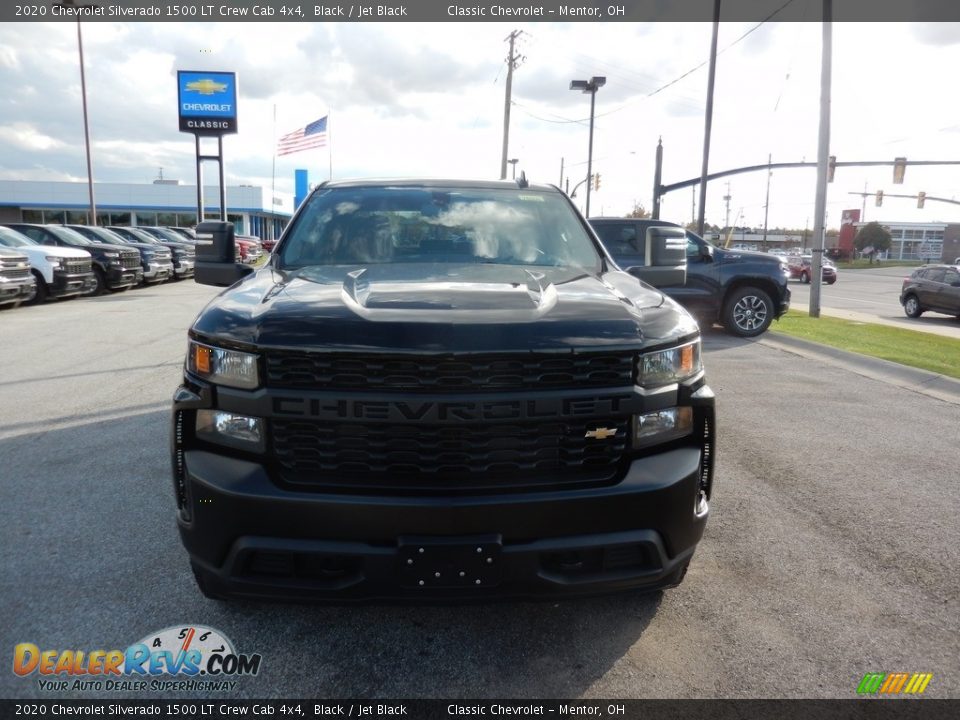 2020 Chevrolet Silverado 1500 LT Crew Cab 4x4 Black / Jet Black Photo #2