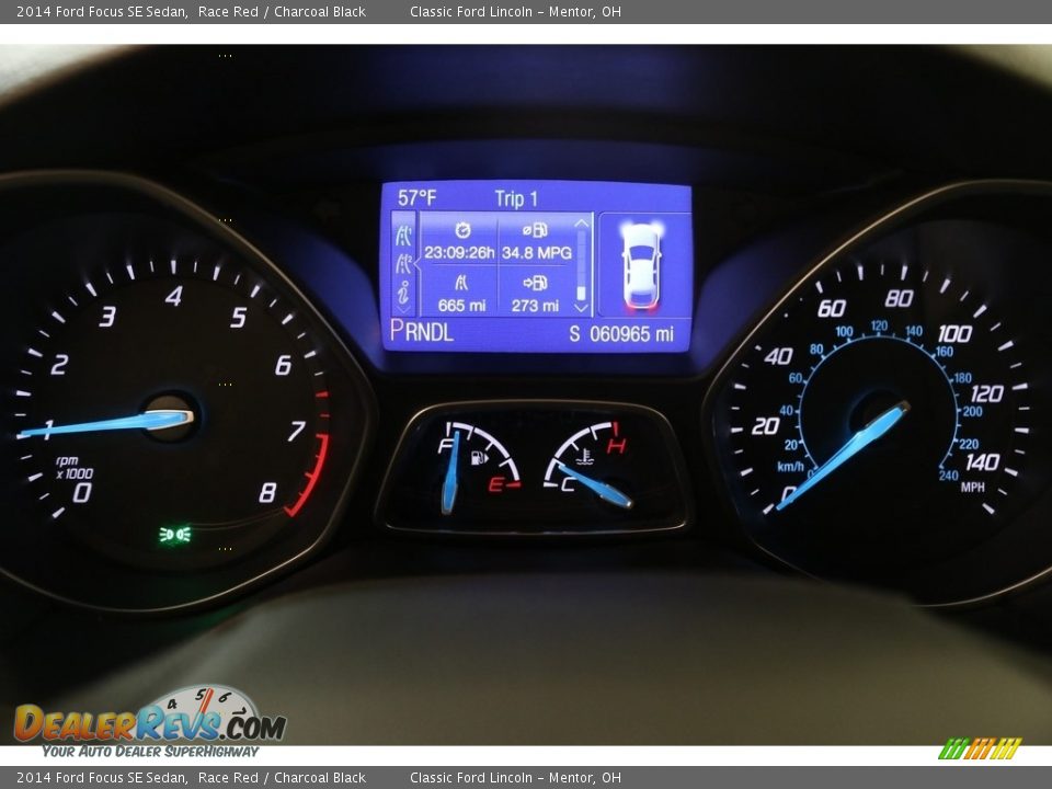 2014 Ford Focus SE Sedan Race Red / Charcoal Black Photo #8