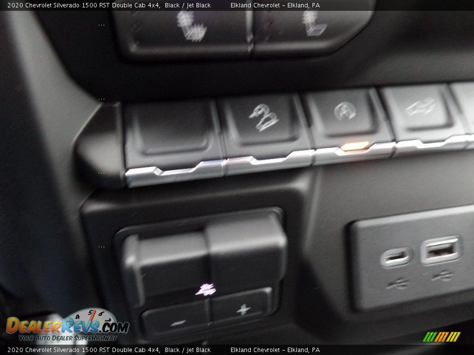 2020 Chevrolet Silverado 1500 RST Double Cab 4x4 Black / Jet Black Photo #32
