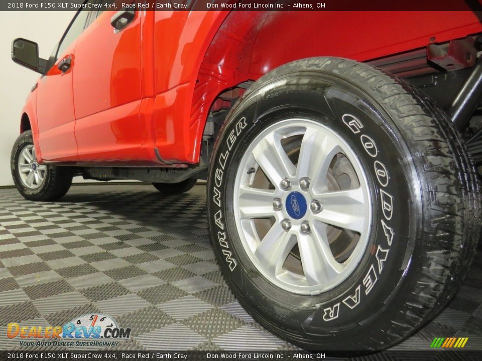 2018 Ford F150 XLT SuperCrew 4x4 Race Red / Earth Gray Photo #10