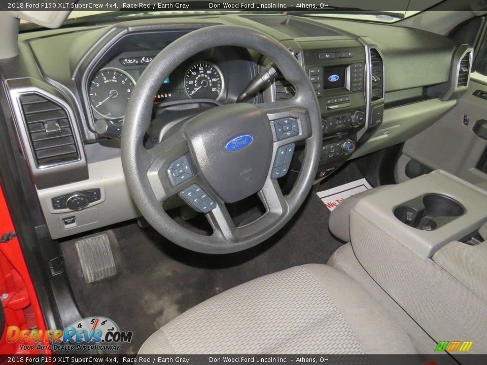 2018 Ford F150 XLT SuperCrew 4x4 Race Red / Earth Gray Photo #17