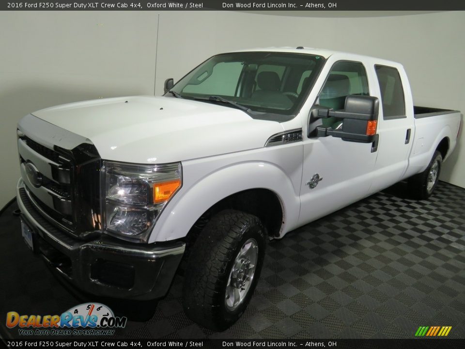 2016 Ford F250 Super Duty XLT Crew Cab 4x4 Oxford White / Steel Photo #7