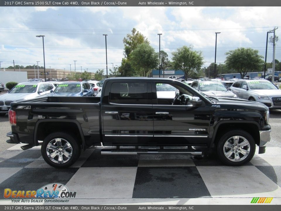 2017 GMC Sierra 1500 SLT Crew Cab 4WD Onyx Black / Cocoa/­Dune Photo #3